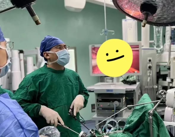 Cô gái 28 tuổi bị axit dạ dày “ăn mòn lên đến cổ” vì thứ nước nhiều người uống mỗi ngày